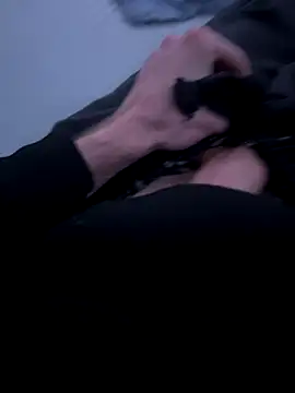 Snapshot of lemon_cook chatting on 12/17/25, 11:55 lemon cook online show from 12/17/25, 11:55