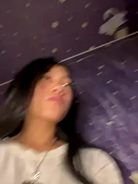 EmLy02 online show from 01/06/26, 03:10