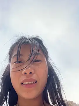 EmLy02 online show from 02/17/26, 09:28