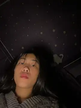 EmLy02 online show from 03/07/26, 01:24