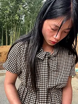 EmLy02 online show from 04/03/26, 01:03