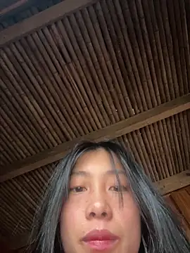 EmLy02 online show from 04/13/26, 11:54