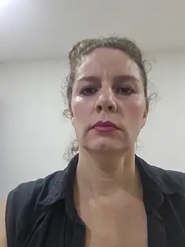 Nina vallon online show from 04/15/26, 12:23