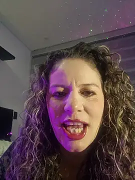 Nina vallon online show from 07/14/26, 10:43