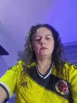 Nina vallon online show from 07/20/26, 12:07