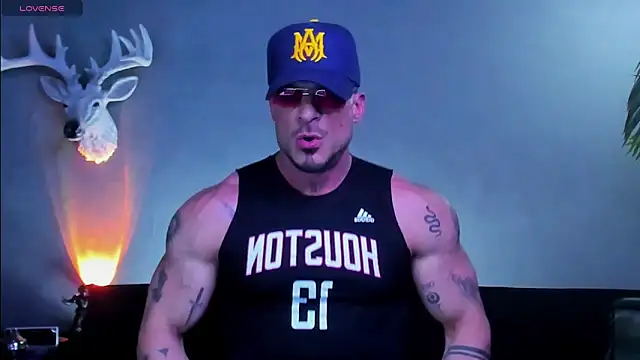 Snapshot of dennis_cox1 chatting on 02/15/26, 10:50 dennis cox1 online show from 02/15/26, 10:50