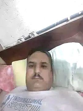 mM0140 online show from 11/28/25, 03:25