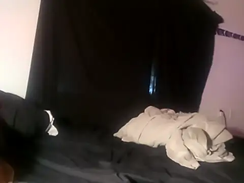 Snapshot of LusciousKandy chatting on 06/18/26, 09:14 LusciousKandy online show from 06/18/26, 09:14