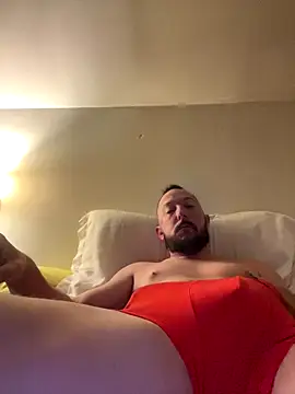 Snapshot of AZOPMOB18999 chatting on 10/11/25, 05:17 AZOPMOB18999 online show from 10/11/25, 05:17