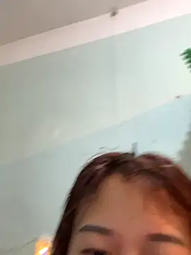 Snapshot of qinejr37 chatting on 09/25/25, 11:08 qinejr37 online show from 09/25/25, 11:08