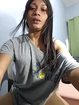 missruffa online show from 05/05/26, 01:57