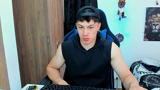 javiersexymann online show from 01/31/25, 05:42