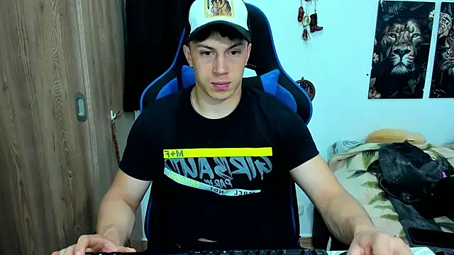 javiersexymann online show from 02/10/25, 02:19