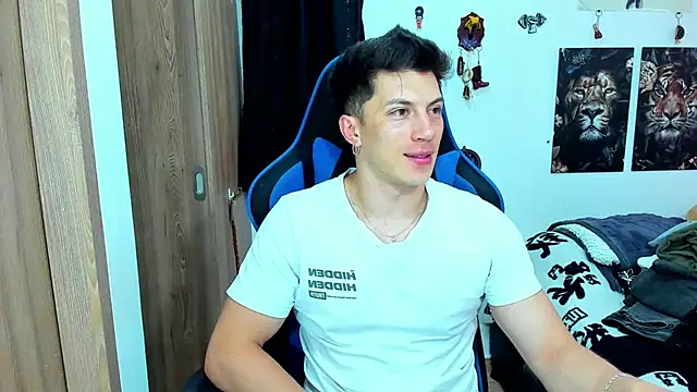 javiersexymann online show from 02/16/25, 10:21