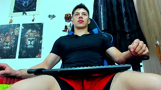 javiersexymann online show from 03/11/25, 06:19