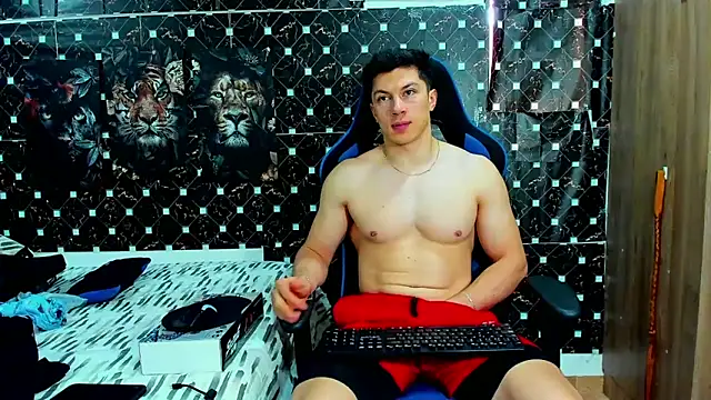 javiersexymann online show from 05/08/26, 08:47