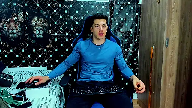 javiersexymann online show from 05/10/26, 12:38