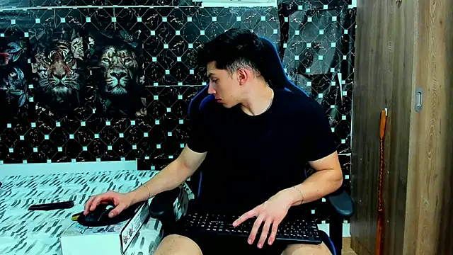 javiersexymann online show from 05/14/26, 02:40