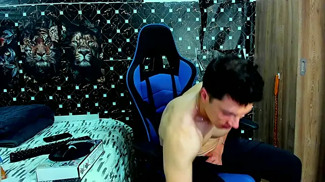 javiersexymann online show from 05/15/26, 05:47