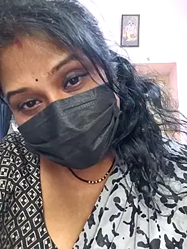 chaitara-reddy online show from 02/18/26, 08:43