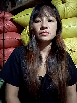 Snapshot of Mini3333 chatting on 09/27/25, 09:42 Mini3333 online show from 09/27/25, 09:42