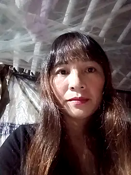 Snapshot of Mini3333 chatting on 10/15/25, 12:38 Mini3333 online show from 10/15/25, 12:38