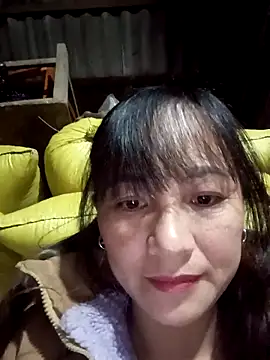 Snapshot of Mini3333 chatting on 11/21/25, 12:26 Mini3333 online show from 11/21/25, 12:26