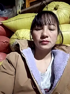 Snapshot of Mini3333 chatting on 12/01/25, 05:51 Mini3333 online show from 12/01/25, 05:51