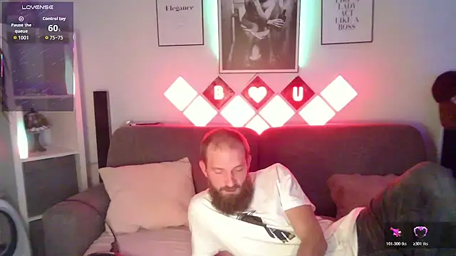 XBellaXundXUweX online show from 11/09/25, 07:56