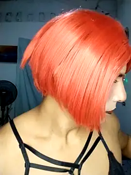 Snapshot of GerGina6 chatting on 11/06/25, 07:53 GerGina6 online show from 11/06/25, 07:53