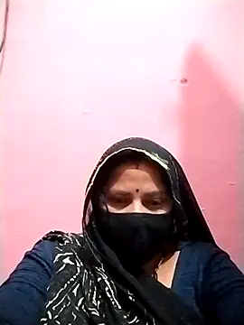 Rajnee33A online show from 04/16/26, 04:52