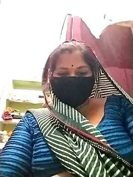 Rajnee33A online show from 04/19/26, 06:10