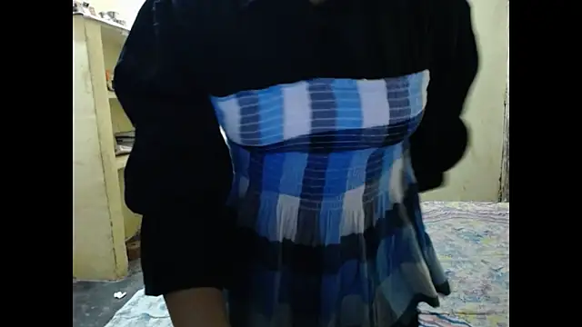 Vanya 7 online show from 10/04/25, 04:16