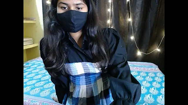 Vanya 7 online show from 11/11/25, 04:29