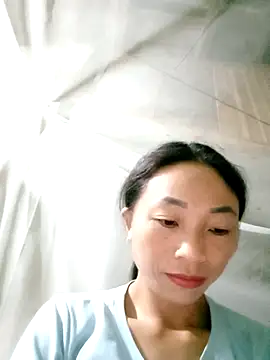 lucybaby00 online show from 10/06/25, 09:12