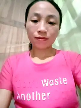 lucybaby00 online show from 10/13/25, 02:17