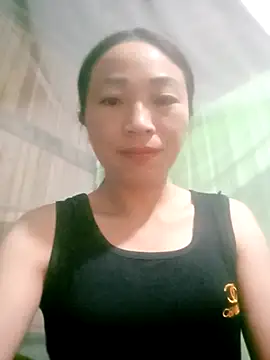 lucybaby00 online show from 11/30/25, 10:25