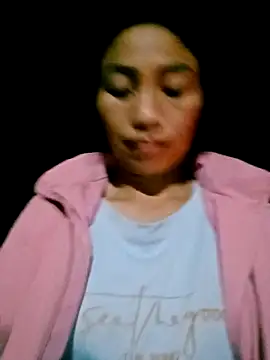 Snapshot of lucybaby00 chatting on 05/09/26, 01:38 lucybaby00 online show from 05/09/26, 01:38