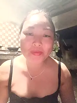 Snapshot of phunphun chatting on 10/05/25, 11:52 phunphun online show from 10/05/25, 11:52