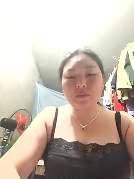 Snapshot of phunphun chatting on 10/06/25, 01:58 phunphun online show from 10/06/25, 01:58