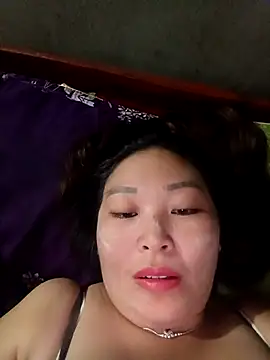 Snapshot of phunphun chatting on 10/07/25, 02:20 phunphun online show from 10/07/25, 02:20