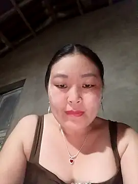 Snapshot of phunphun chatting on 10/15/25, 02:06 phunphun online show from 10/15/25, 02:06