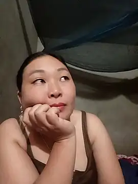 Snapshot of phunphun chatting on 10/27/25, 12:31 phunphun online show from 10/27/25, 12:31