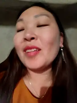 Snapshot of phunphun chatting on 11/12/25, 01:33 phunphun online show from 11/12/25, 01:33