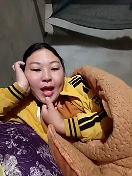 Snapshot of phunphun chatting on 11/30/25, 11:42 phunphun online show from 11/30/25, 11:42