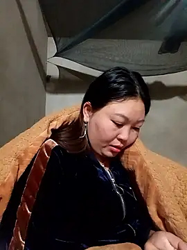 Snapshot of phunphun chatting on 12/02/25, 11:45 phunphun online show from 12/02/25, 11:45