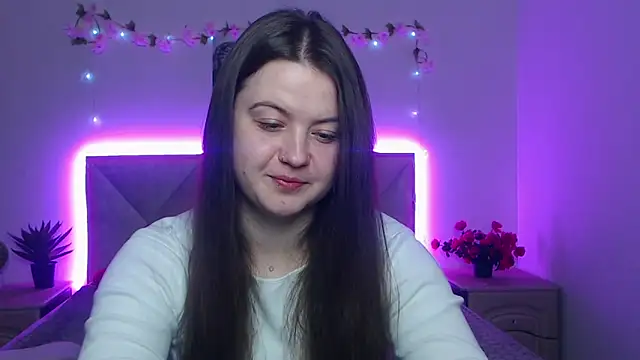 Snapshot of MavkaCute chatting on 04/24/26, 06:21 MavkaCute online show from 04/24/26, 06:21