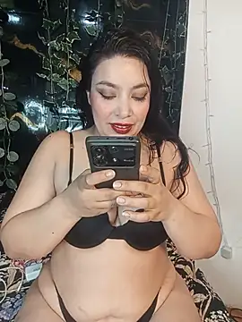 Snapshot of Anahibella chatting on 07/30/26, 03:11 Anahibella online show from 07/30/26, 03:11