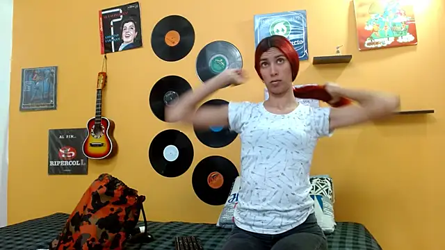 skinnyverus18 online show from 10/20/25, 07:14