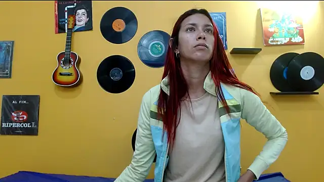 skinnyverus18 online show from 12/20/25, 07:48